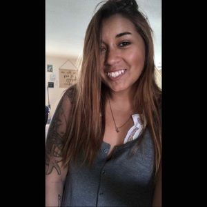 Meet your Posher, Victoria